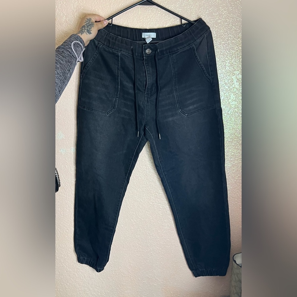 Forever 21 joggers